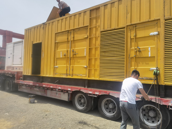 岳普湖汽油发电机对供油装置的要求