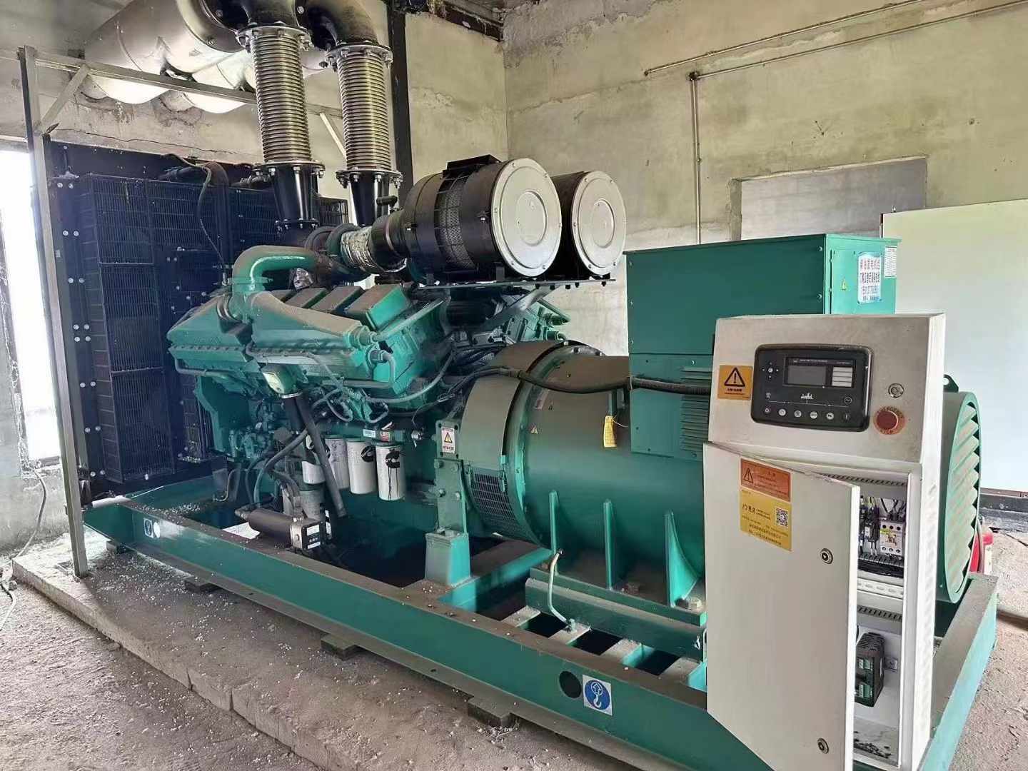 岳普湖无功补偿装置的性能评估需要考虑哪些因素？