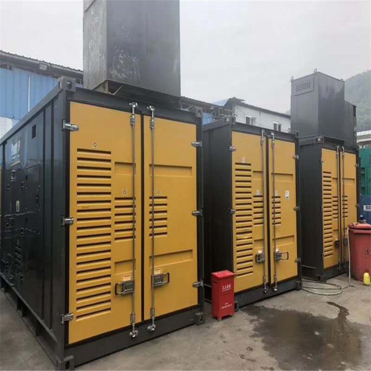 岳普湖温度变化对不同类型欠压保护装置的可靠性影响有何差异？